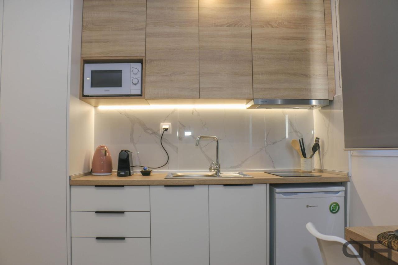 Apartment New Deluxe 4 Downtown Thessaloniki- Fully Equiped *